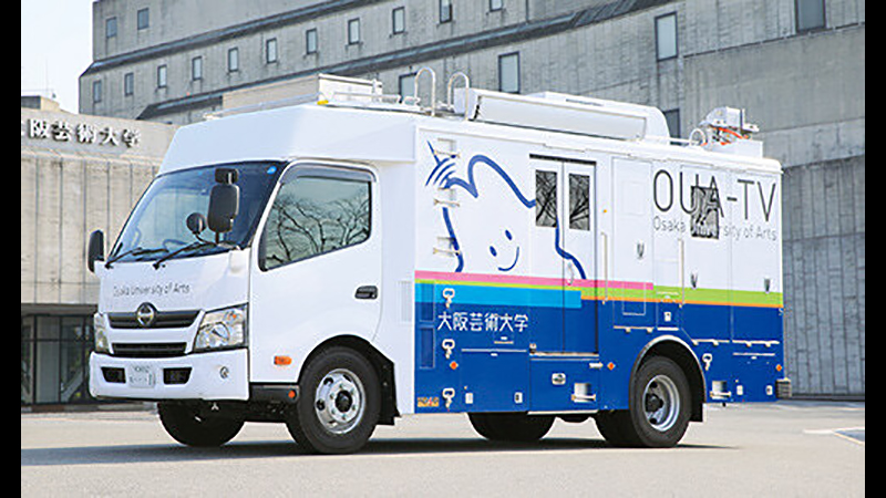 大阪芸大キッズレポーター体験画像